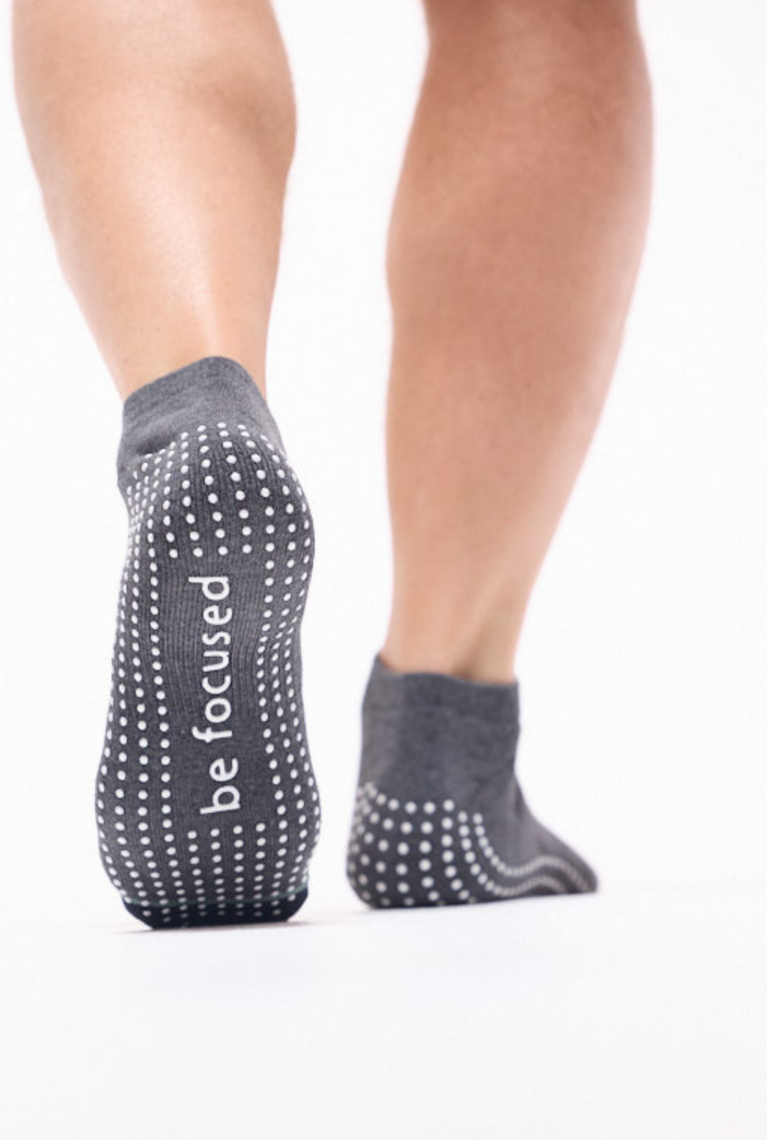 Mens Be Focused *13-17* Grip Socks (Loch)