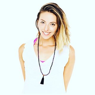 Miracles, Magic and Transformation With Sydney Campos