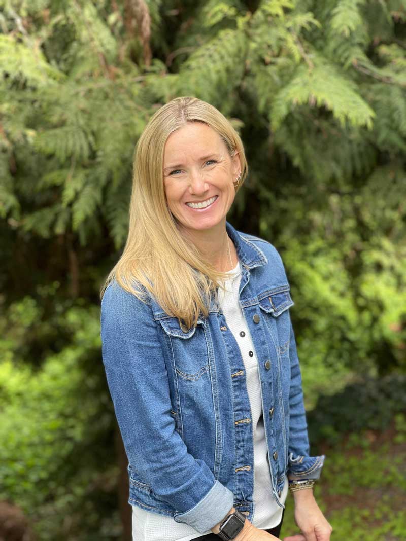 Joanie Bellamy, sticky be socks, womens grip socks, sticky bottom socks