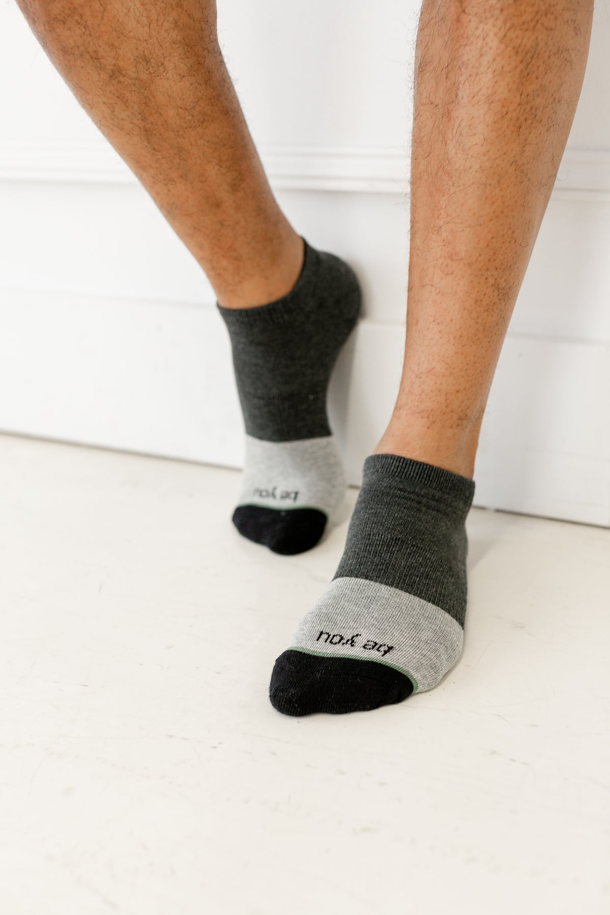 Mens Be You Grip Socks (Metal)