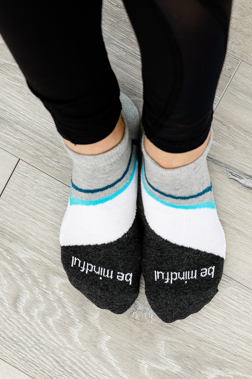 Be Mindful Laila Grip Socks (Island)