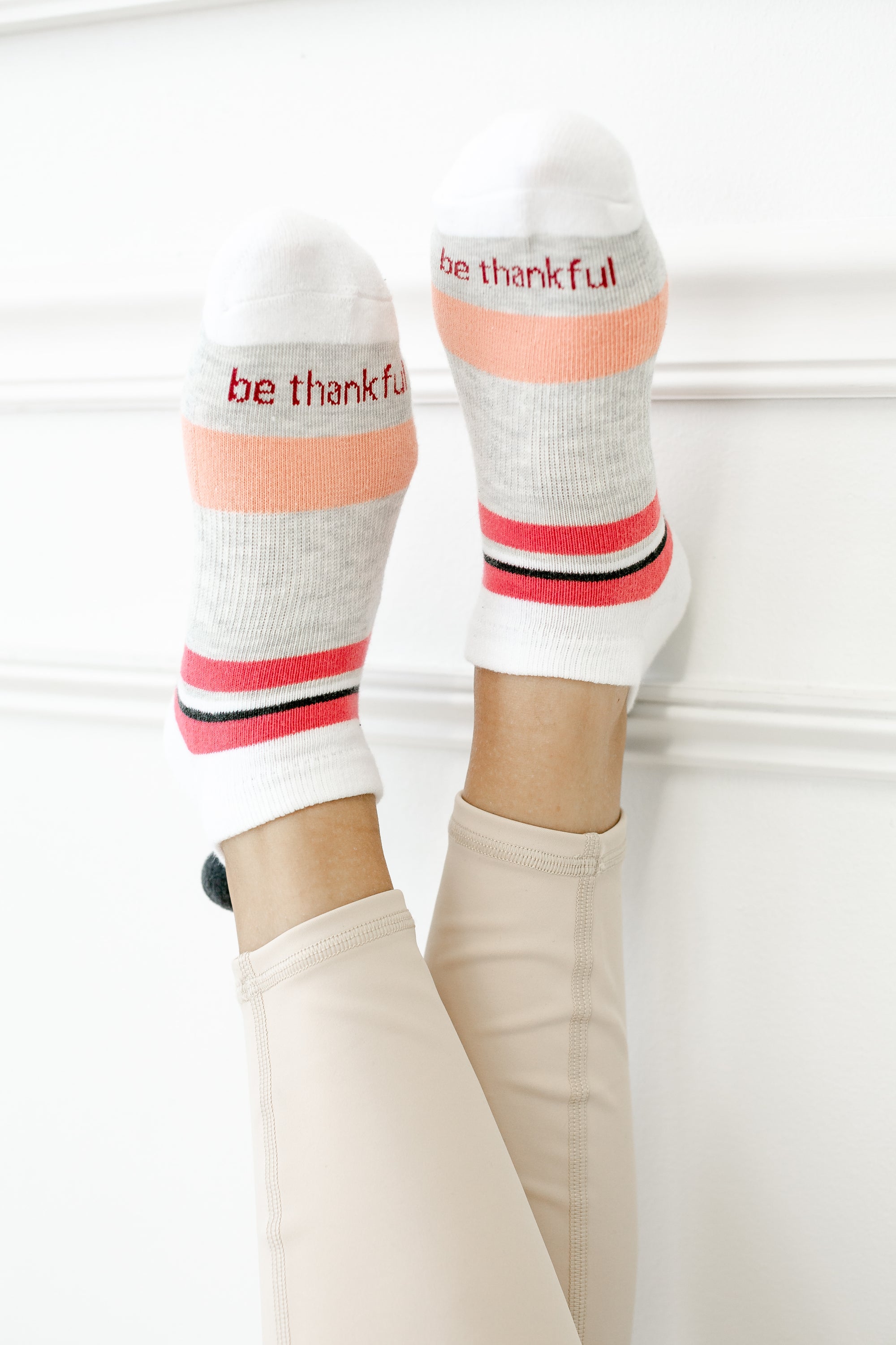 Pom Pom Be Thankful Grip Socks (Dusk)