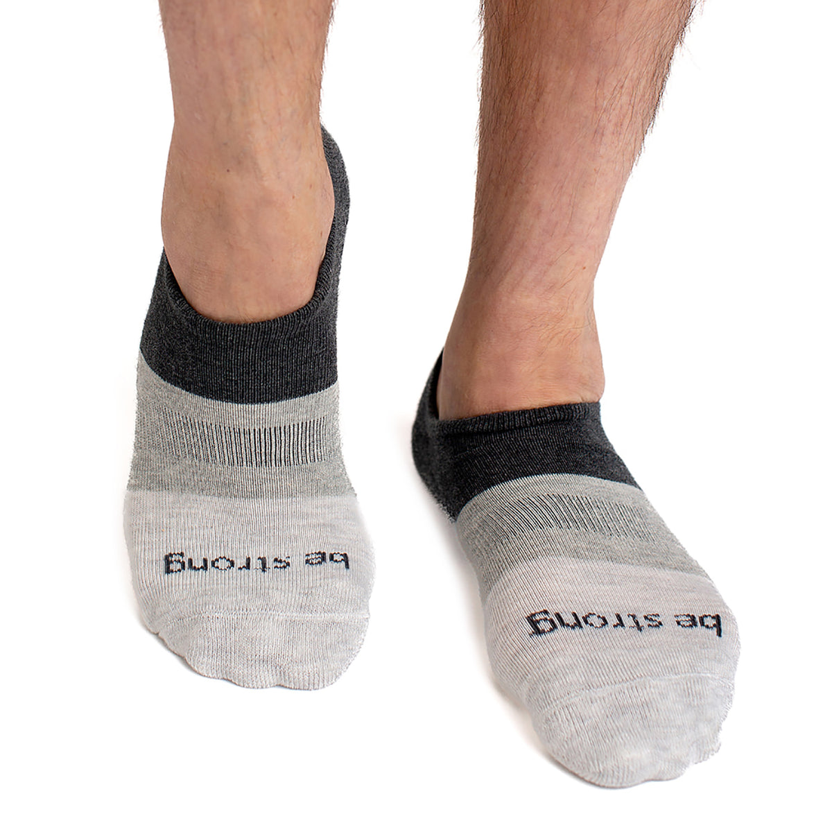 NEW **No Show** Men&#39;s Be Strong Grip Socks (Ace)