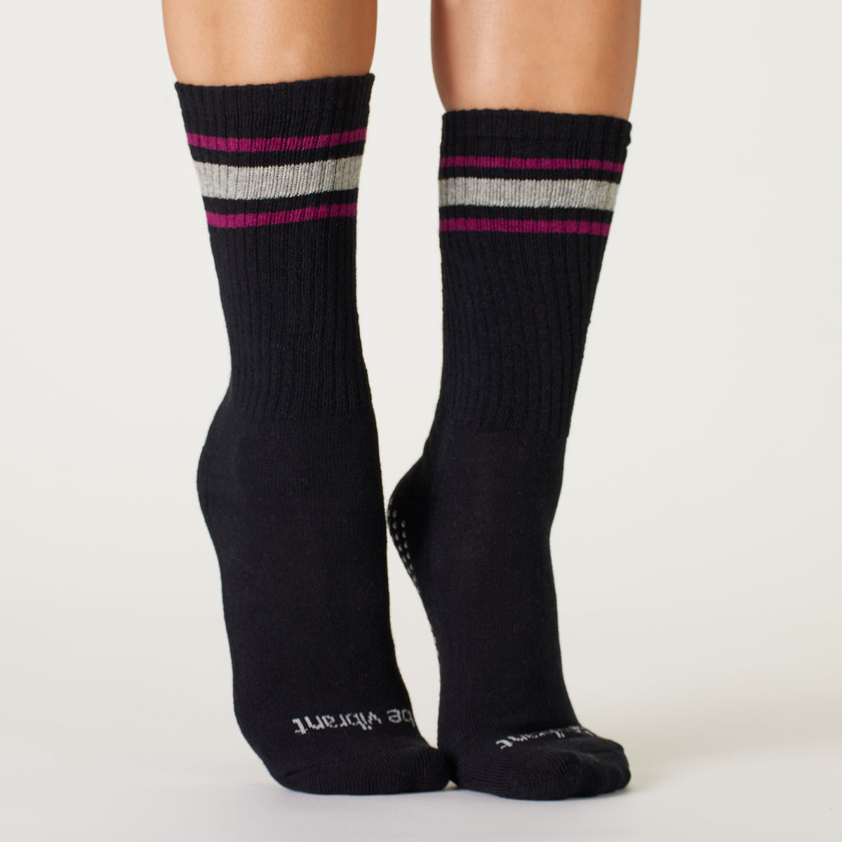 Crew Be Vibrant Grip Socks (Black/Acai)