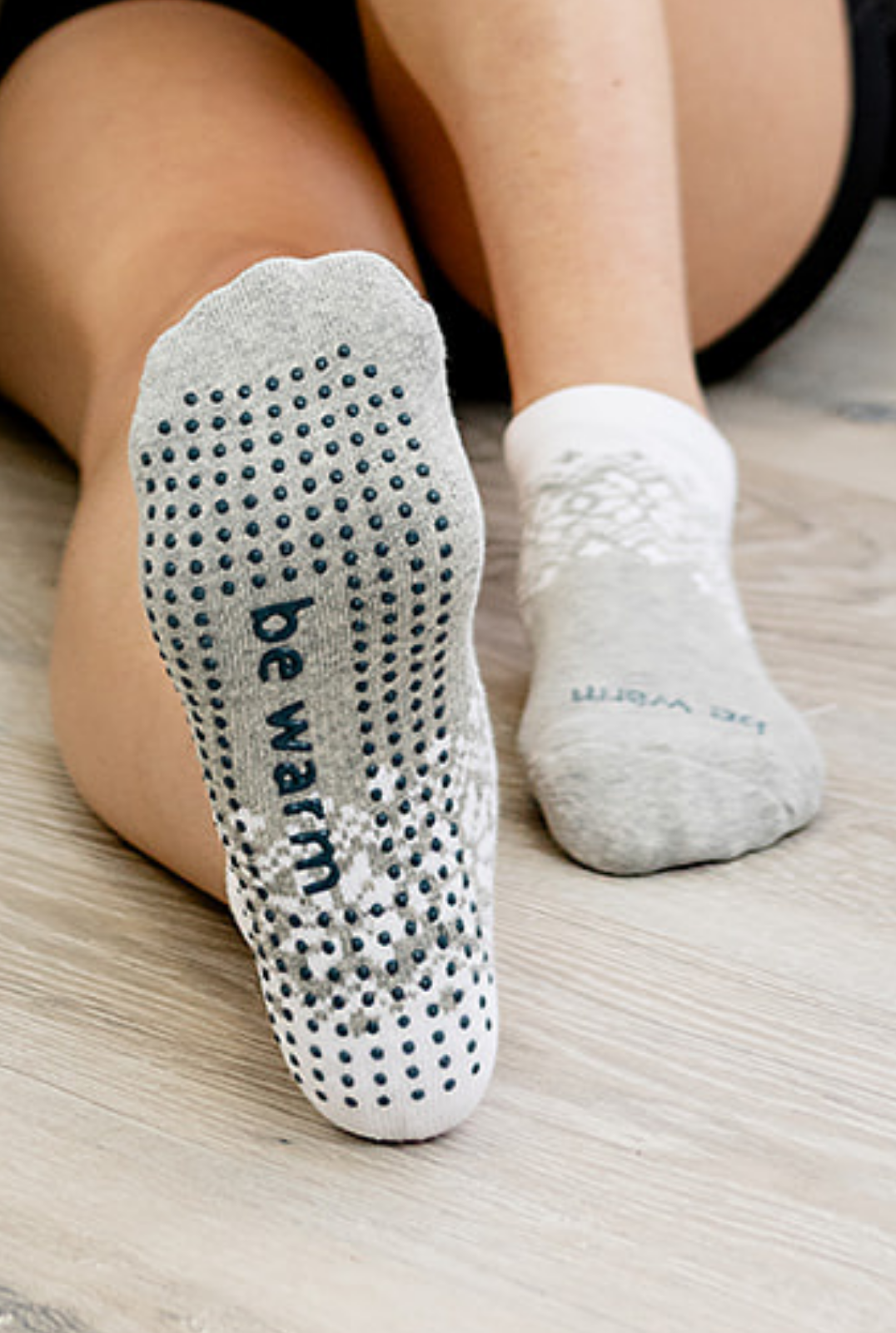 Be Warm Grip Socks (Mammoth)