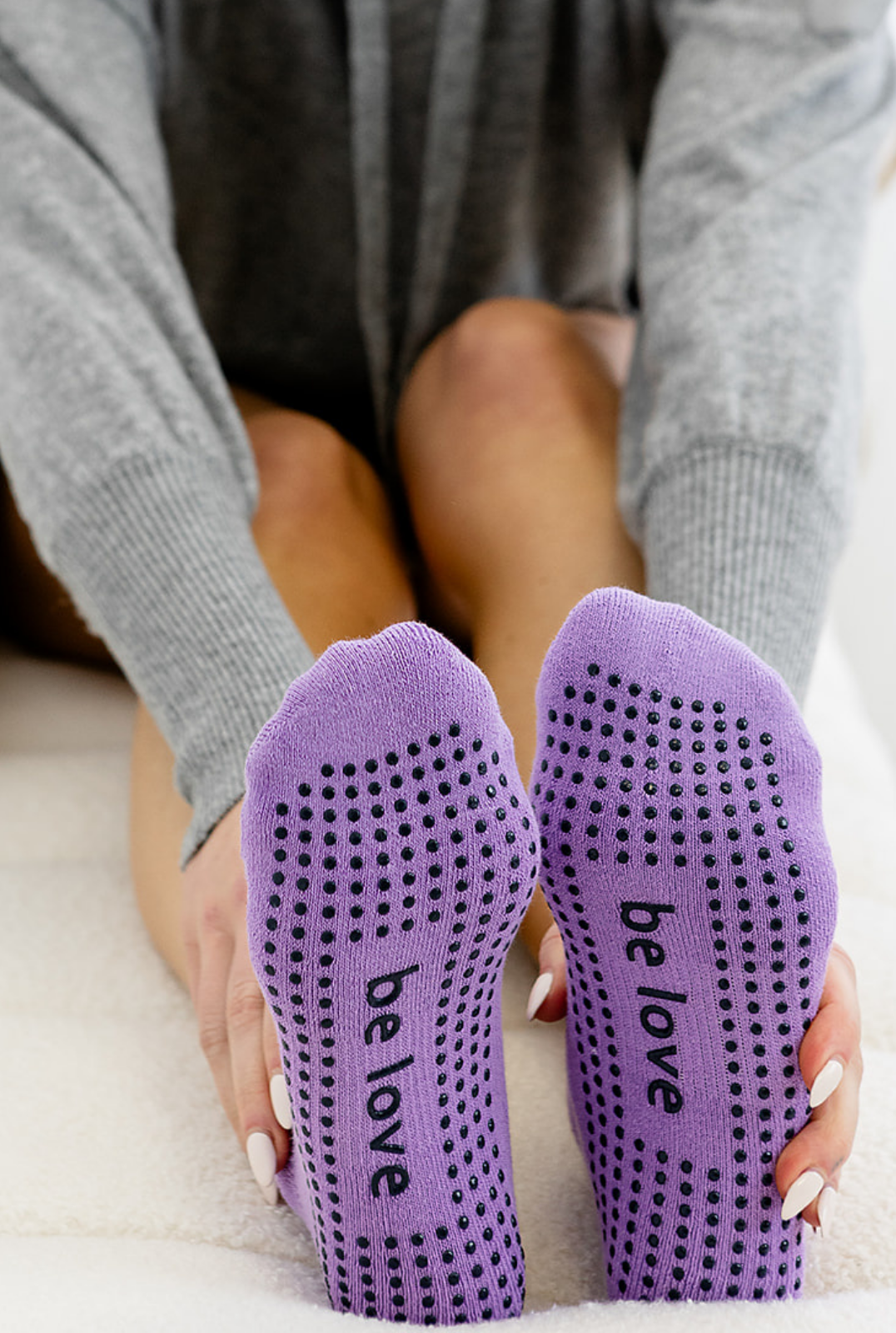 Be Love Grip Socks (Soft Lilac/Navy)