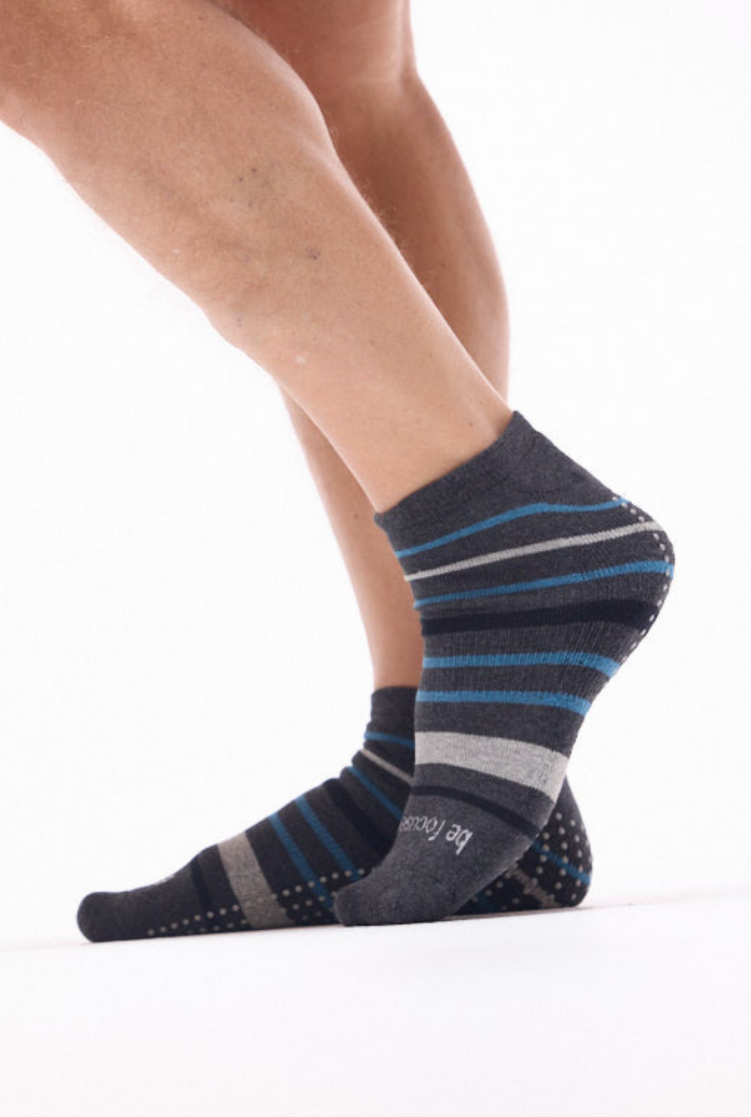 Mens Be Focused *13-17* Grip Socks (Oxford)