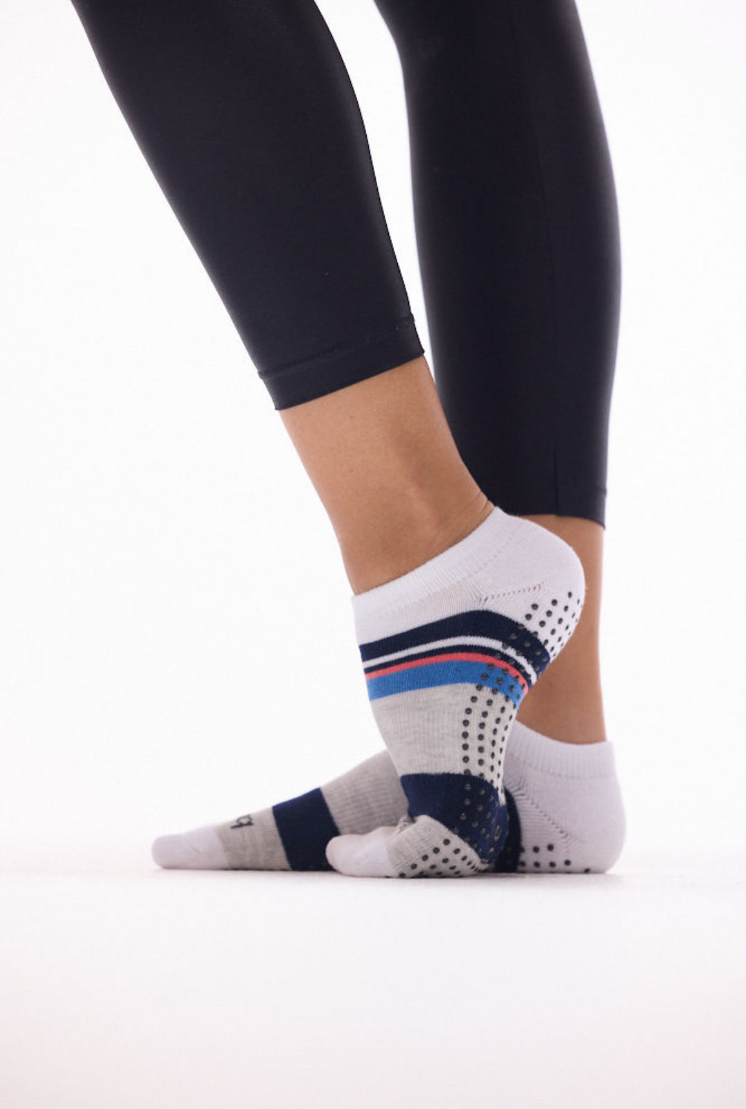 Be Thankful Taos Grip Socks (Aria)