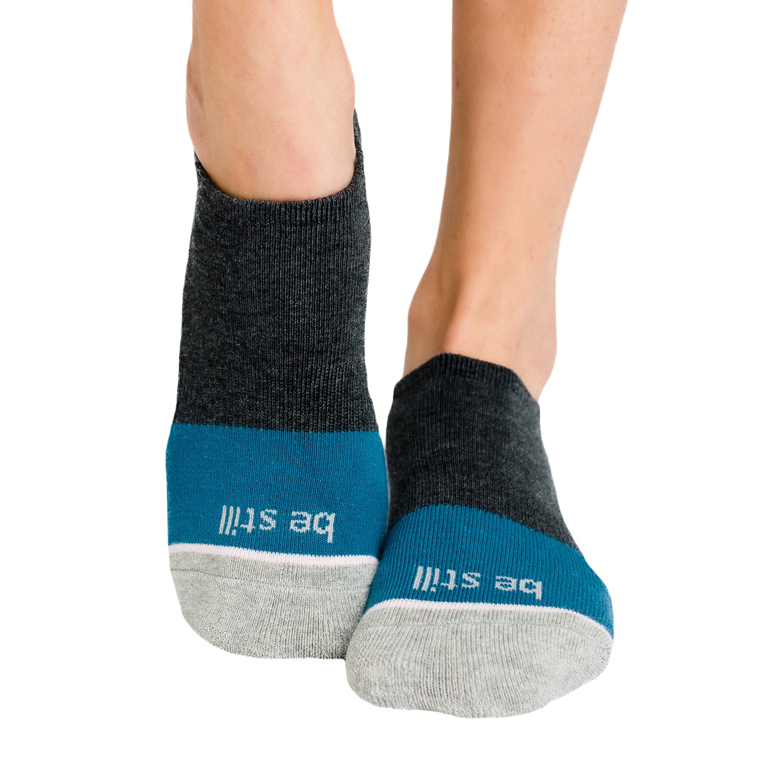**No Show** Be Still Grip Socks (Wave)