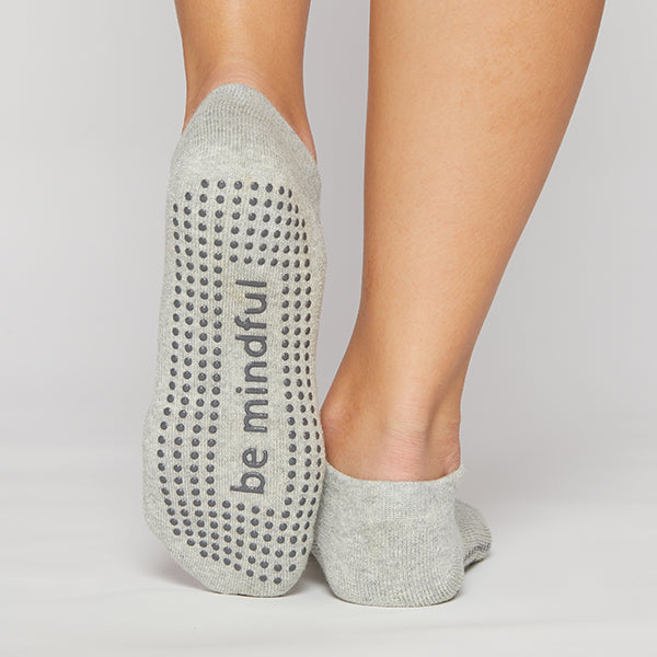 be mindful grip socks heather/cool grey, sticky be socks, best grip socks, best grippy socks, best yoga socks, best pilates socks