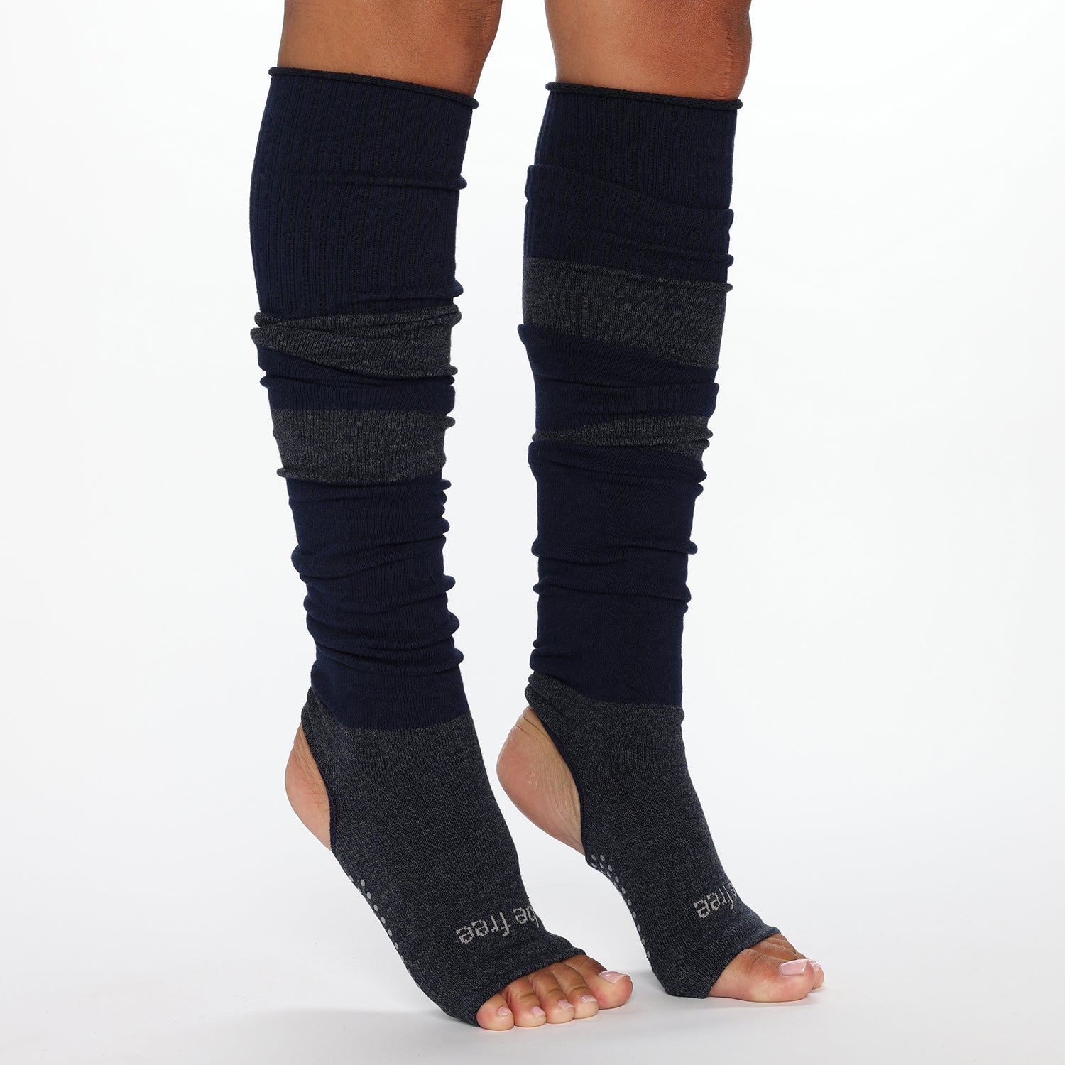 Toeless leg warmers top
