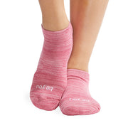 be you size 10-13 marbled grip socks rosette, sticky be socks, best grip socks, best grippy socks, best yoga socks, best pilates socks