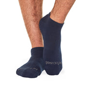 mens be focused grip socks navy/grey, sticky be socks, best grip socks, best grippy socks, best yoga socks, best pilates socks