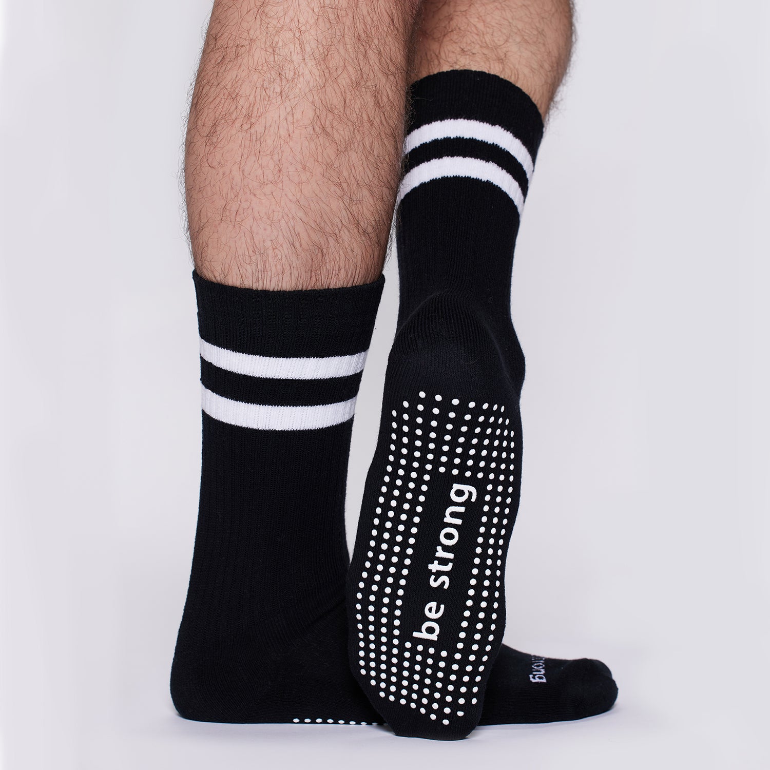 Mens Crew Be Strong Grip Socks (Black/White)