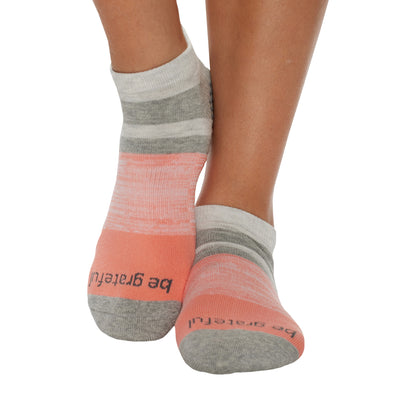 10-13 be grateful grip socks peach, sticky be socks, best grip socks, best grippy socks, best yoga socks, best pilates socks