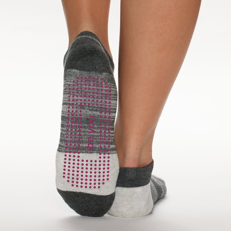 be you blake grip socks ink, sticky be socks, best grip socks, best grippy socks, best yoga socks, best pilates socks